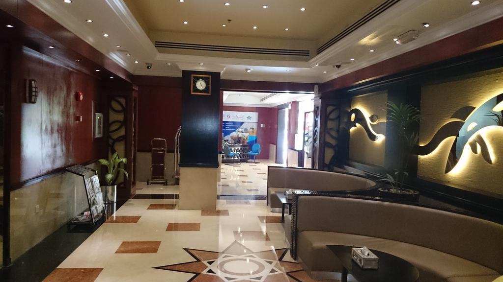 Sandras Inn Dubai Exterior photo